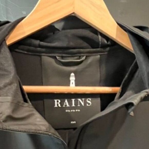 Rains - Fishtail Parka (XS/S) - Black - Picture 3 of 6